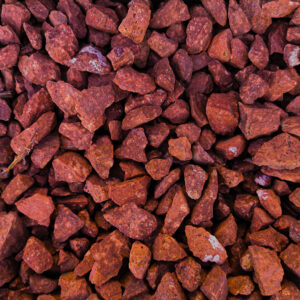 Red Granite Chippings - Wet