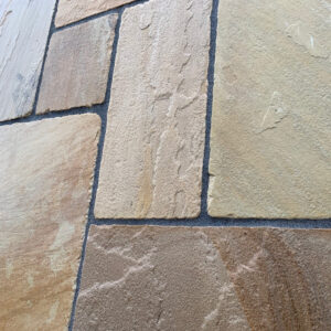 Fossil Buff Aged and Tumbled Patio Slabs