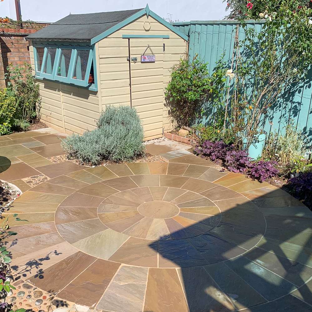 Raj Green Natural Sandstone 3m Circle