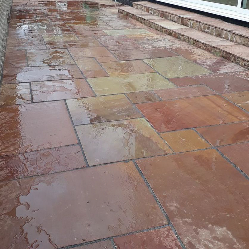 Sunset Modak Aged and Tumbled Sandstone Patio Slabs